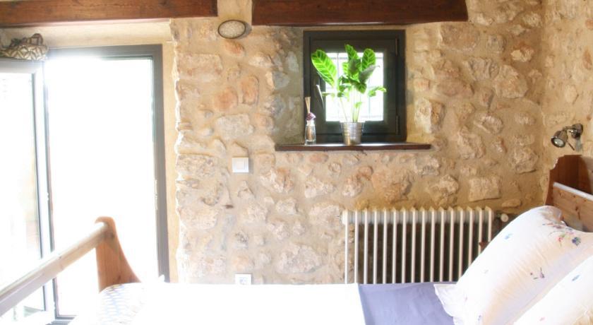 B&B Mas Coquells Habitacion Genover Vilanant Room photo